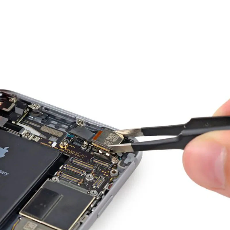Замена задней камеры iPhone 6