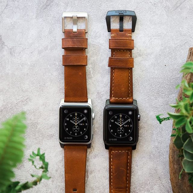 Кожаный черный ремешок Nomad Traditional Leather Black Hardware Black для Apple Watch 42mm/44mm Series SE/6/5/4/3/2/1