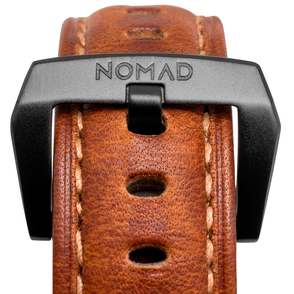 Кожаный черный ремешок Nomad Traditional Leather Black Hardware Black для Apple Watch 42mm/44mm Series SE/6/5/4/3/2/1