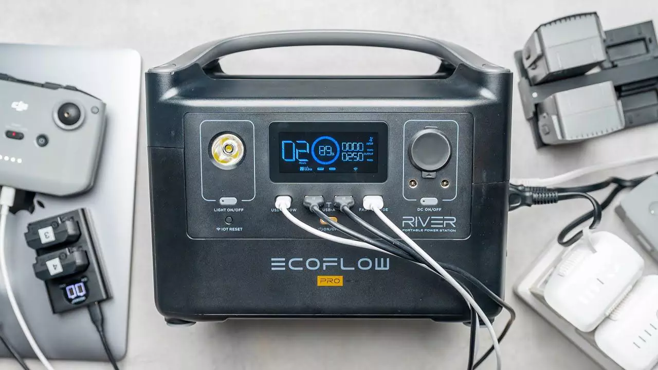 Зарядная станция EcoFlow River Max Pro Black 600W особенности