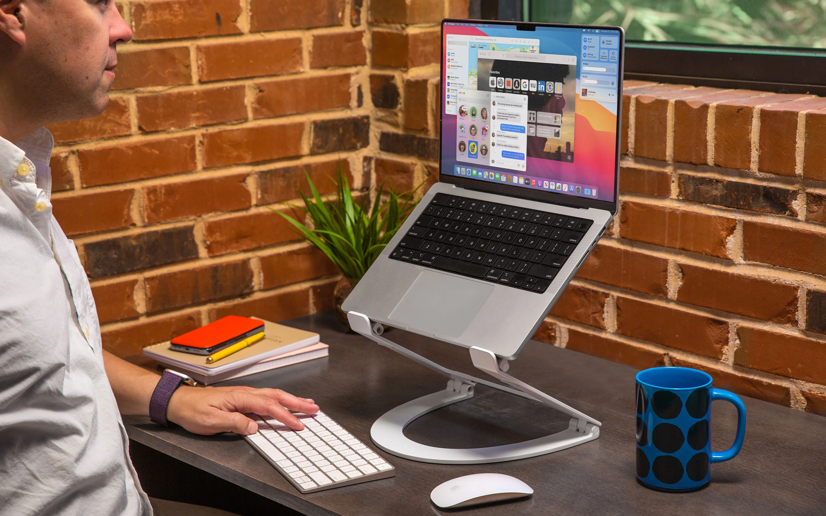 Портативная алюминиевая подставка Twelve South Curve Flex Stand White для Macbook