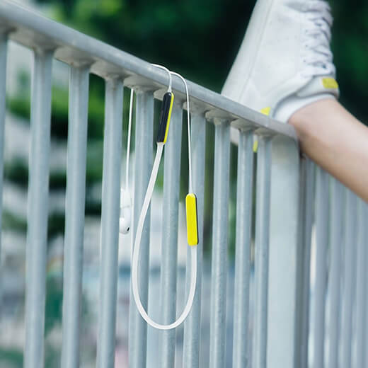 Тримач для навушників AirPods 2/1 Baseus Let's go Fluorescent Ring Sports Silicone Lanyard Sleeve 