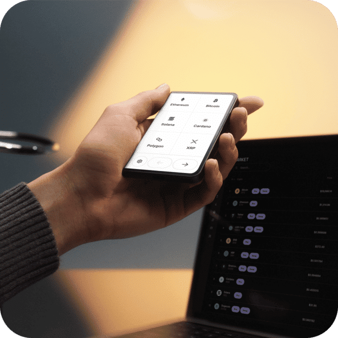 Аппаратный кошелек для криптовалюты Ledger Stax
