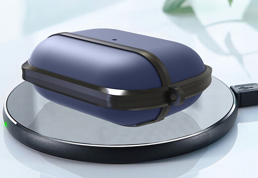 Противоударный чехол с карабином для Apple AirPods Pro WIWU Hard Protective Case
