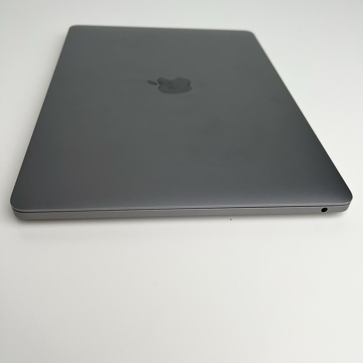 Комплектация Apple MacBook Pro 13" M1 512GB Space Gray (2020) (Z11C000E4) б/у