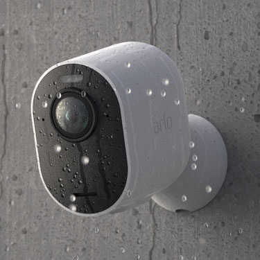 Розумна камера відеоспостереження Arlo Ultra 4K (в комплекті Smart Hub) 