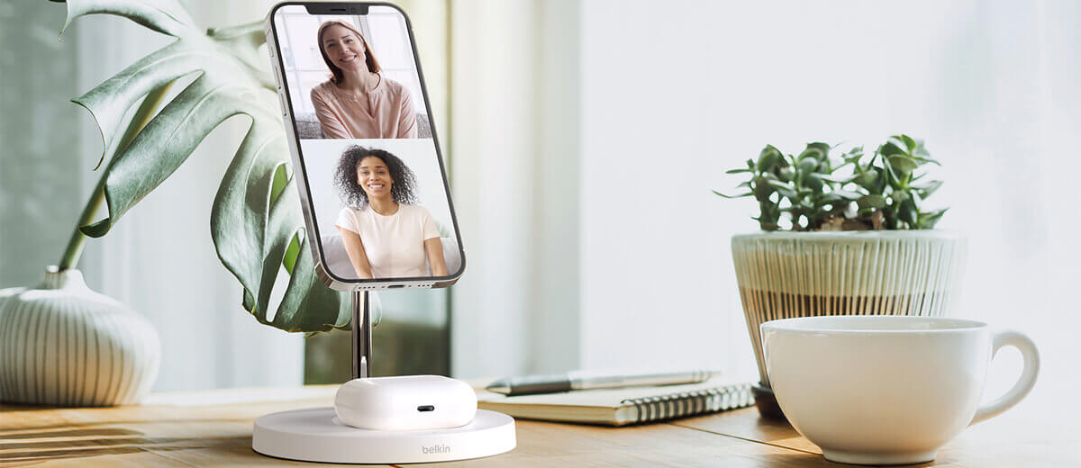 Магнітна бездротова зарядка Belkin 2-in-1 Wireless Charger with MagSafe Black для iPhone | AirPods