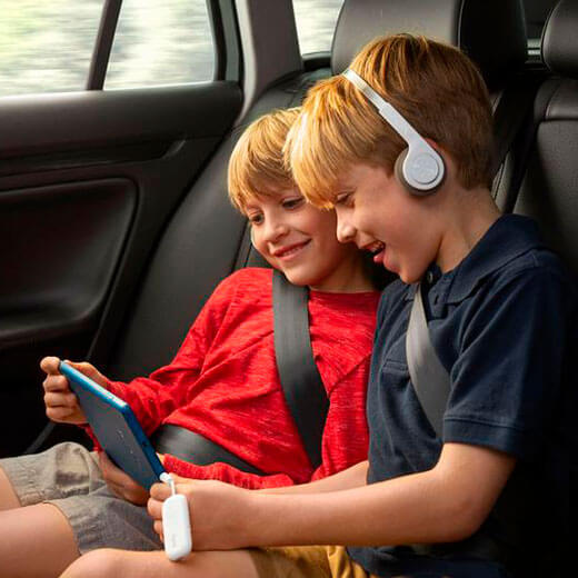 Bluetooth-адаптер Twelve South AirFly Duo для бездротових навушників
