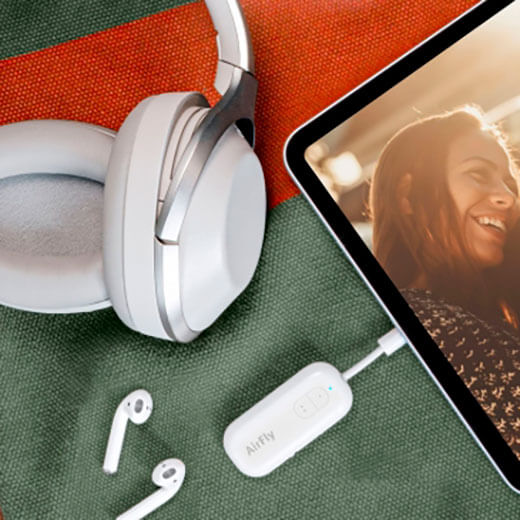 Bluetooth-адаптер Twelve South AirFly Duo для бездротових навушників