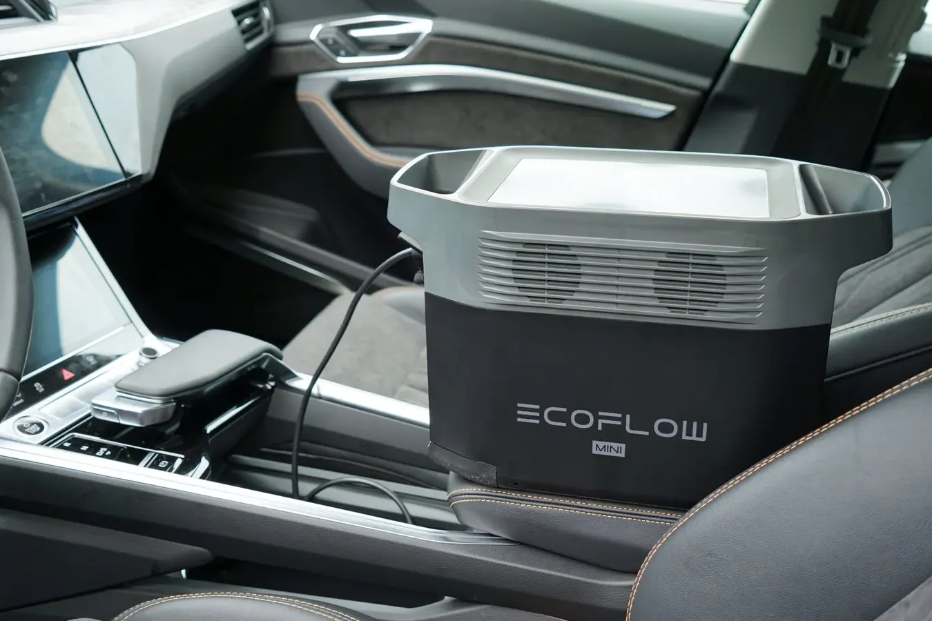 Портативна електростанція EcoFlow DELTA mini Portable Power Station Black 1400W новинка