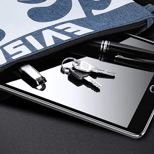 Захисне скло з рамкою для поклеювання ESR 9H 0.33mm для iPad 9 | 8 | 7 10.2" (2021 | 2020 | 2019) | Air 3 | Pro 10.5" &mdash; новинка
