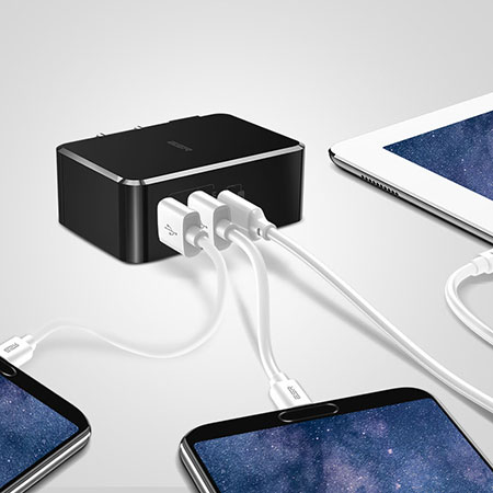 Швидкий зарядний пристрій ESR USB Type-C PD + 2 USB Wall Charger Black (EU)