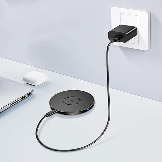 Бездротова зарядка ESR Wireless Charger Black 15W