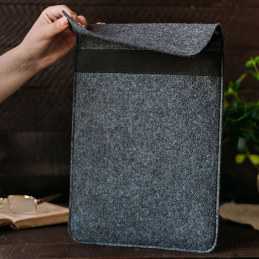 Чехол-карман из войлока с резинкой Gmakin Grey для MacBook Air 13" (2018-2020) | Pro 13" (2016-2020)