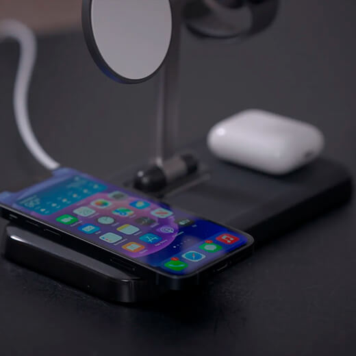 Беспроводное зарядное устройство Hyper HyperJuice 4-in-1 Wireless Charger With MagSafe никаких проводных соединений