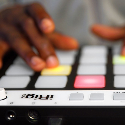 MIDI-контроллер IK Multimedia iRig Pads MIDI Groove Controller для iPhone, iPad, iPod Touch, MacBook