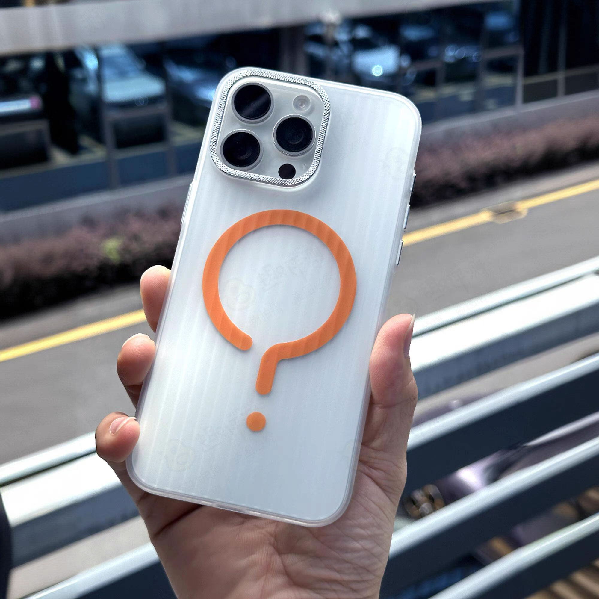 Протиударний чохол iLoungeMax MagSafe with Orange Ring для iPhone