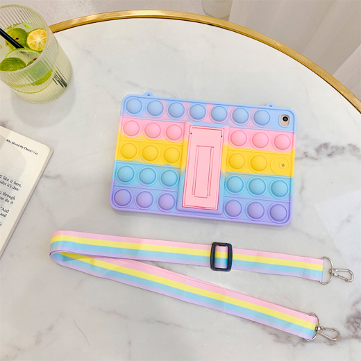 Чехол антистресс Поп-Ит с держателем для шнурка iLoungeMax Pop It Yellow Blue Rainbow для iPad Pro 11'' М1 (2021/2020)