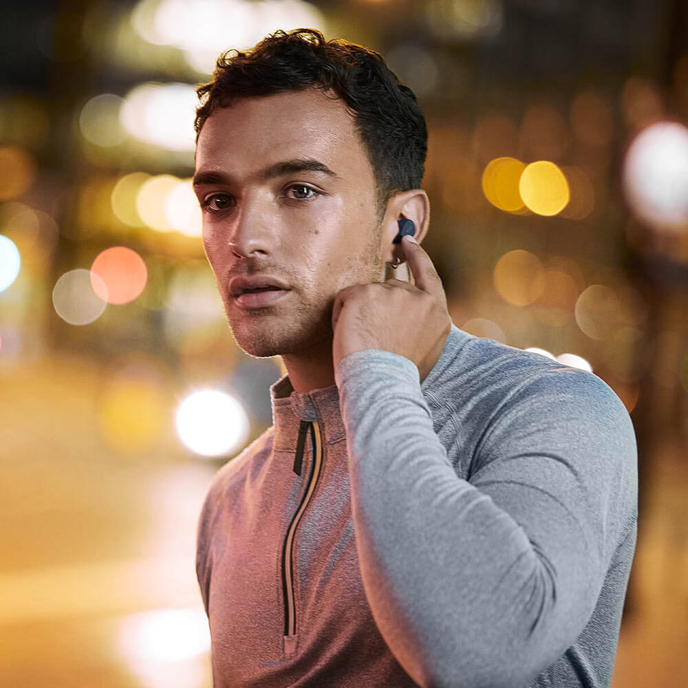 Бездротові навушники з шумозаглушенням Jabra Elite 4 Active Mint з вологозахистом