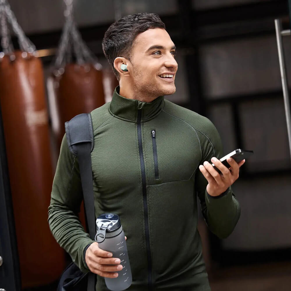 Нові бездротові навушники з шумом придушенням Jabra Elite 4 Active Mint