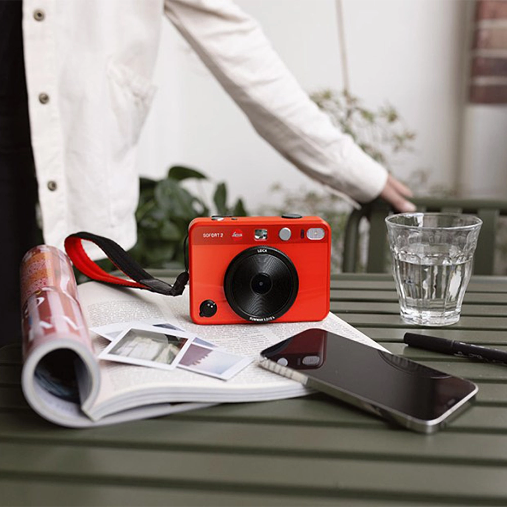 Камера миттєвого друку Leica Sofort 2 Instant Camera