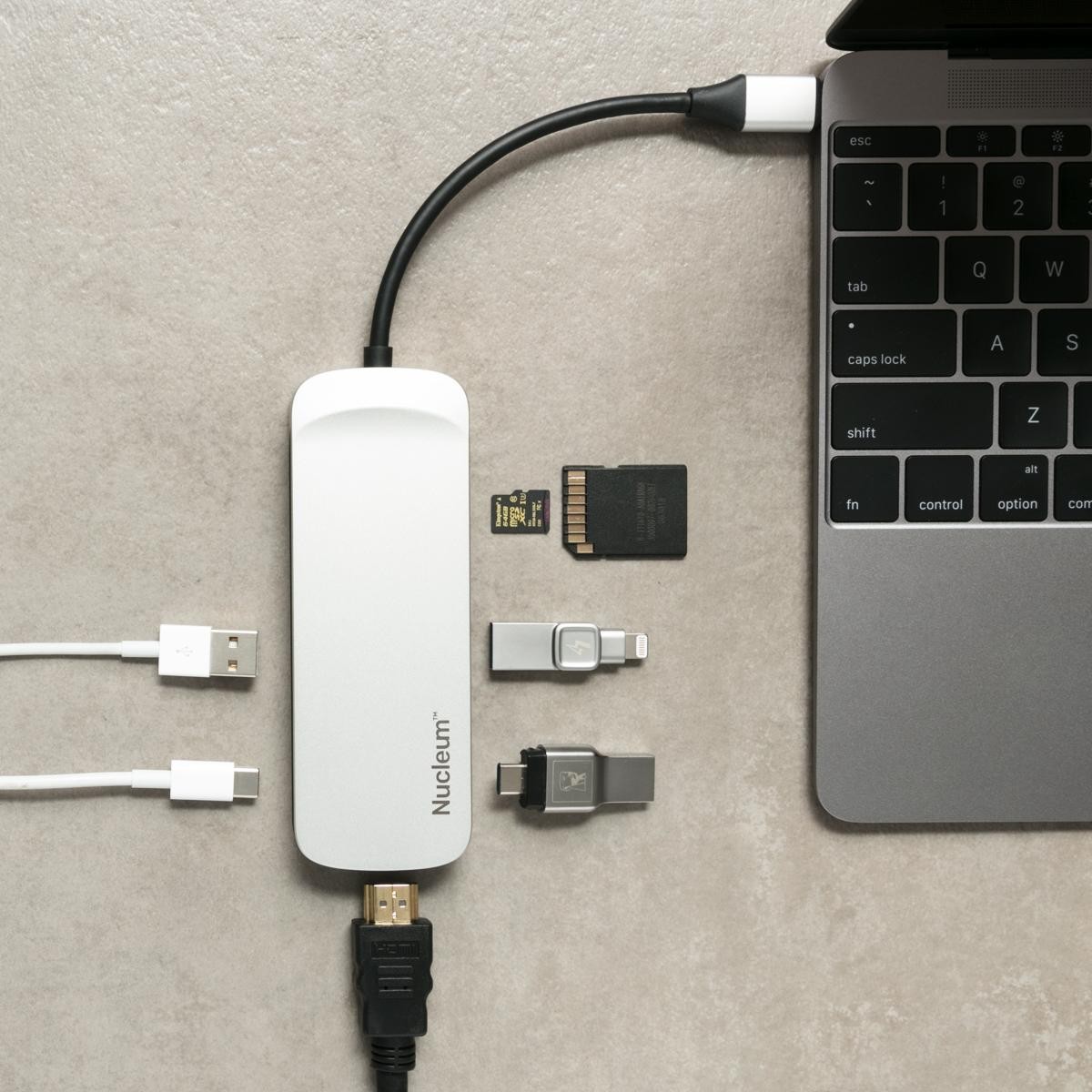 Хаб USB-C для MacBook Kingston Nucleum 7 в 1