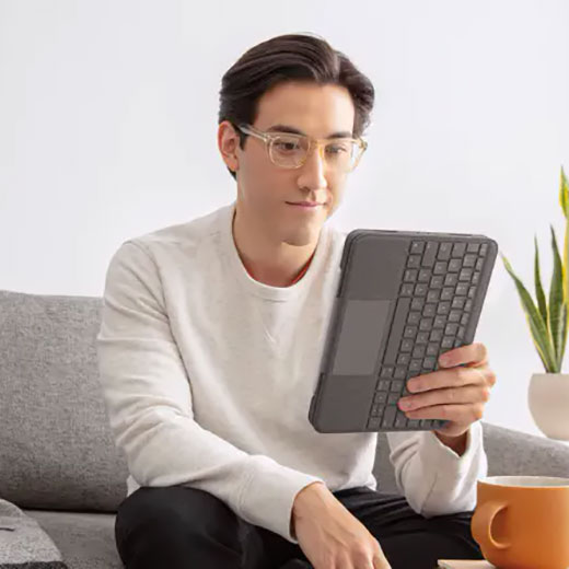 Чохол клавіатура із тачпадом Logitech Folio Touch Keyboard Oxford Grey для Apple iPad Air 5 M1 | 4 (2022 | 2020)