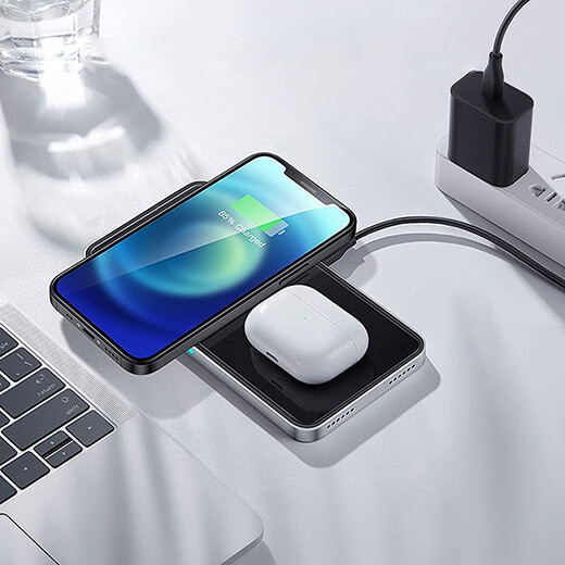 Беспроводная зарядка с MagSafe ESR HaloLock 2 in 1 Magnetic Wireless Charger для iPhone | AirPods
