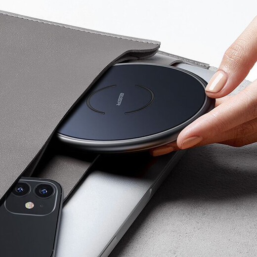 Беспроводная зарядка MagSafe ESR HaloLock&trade; Magnetic Wireless Charger Navy Blue для iPhone