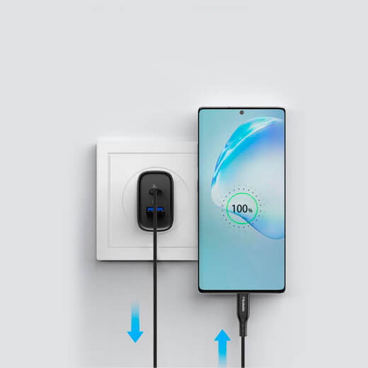 Швидкий мережевий зарядний пристрій Mcdodo CH-8411 PD / QC 20W для iPhone