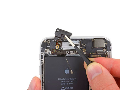Заміна антени зв'язку iPhone
