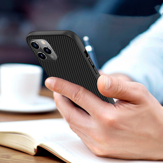 Чорний силіконовий чохол Nillkin Synthetic Fiber для iPhone 12 Pro Max