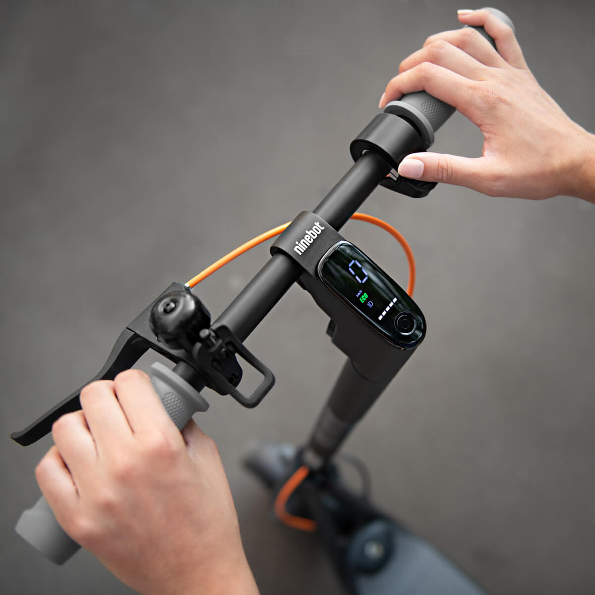 Характеристики електросамокату Ninebot KickScooter by Segway F30E