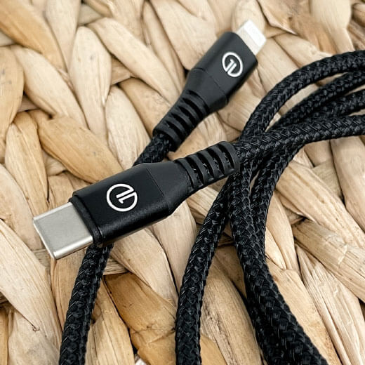 Плетеный кабель oneLounge 1Power USB-C to Lightning (1.2 m)