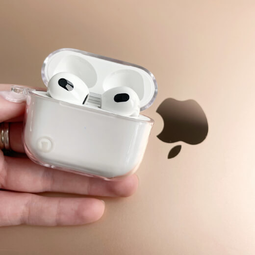 Купити пластиковий чохол oneLounge 1Silicol для AirPods 3 у Києві за низькою ціною