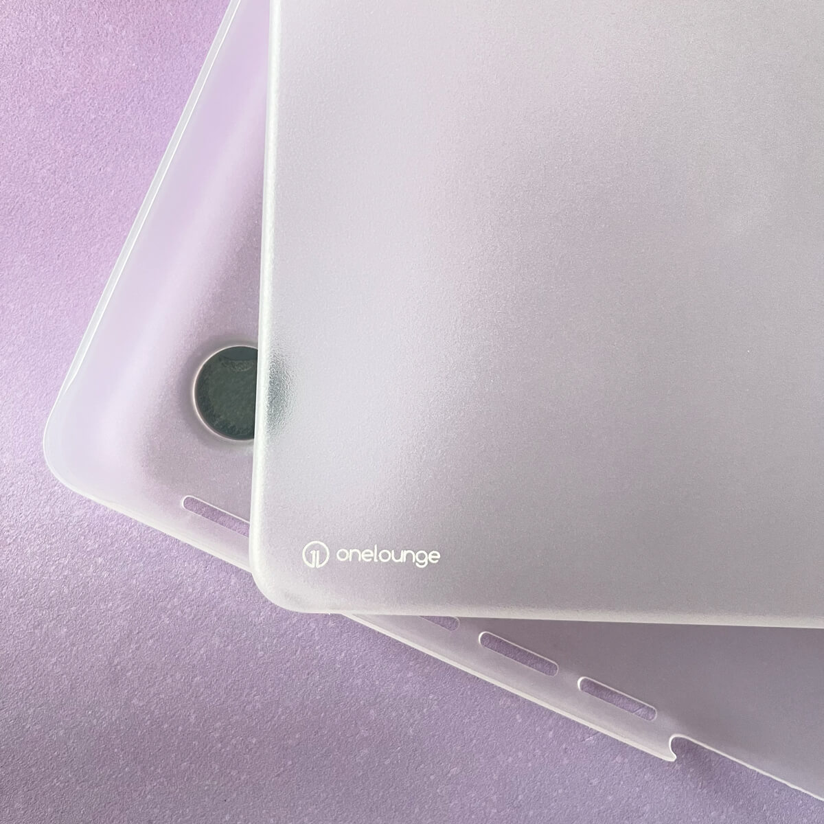 Цена чехла-накладки oneLounge 1Thin для MacBook Pro 14" M1 (2021) White