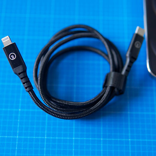 Плетений кабель oneLounge 1Power MFi USB-C to Lightning (1m)