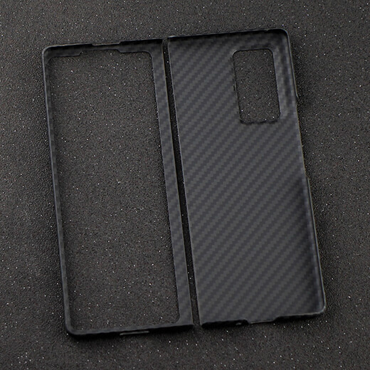 Черный чехол iLoungeMax Carbon Case для Samsung Galaxy Z Fold 2