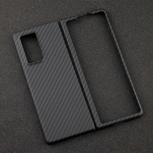 Черный чехол iLoungeMax Carbon Case для Samsung Galaxy Z Fold 2