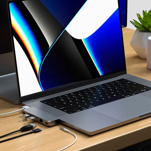 Купить хаб USB-C Satechi Pro Hub Mini Silver для MacBook Pro (2021)
