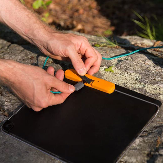 Солнечная панель Biolite Solar Panel 5+ On-Board Battery 5W Black | Yellow купить