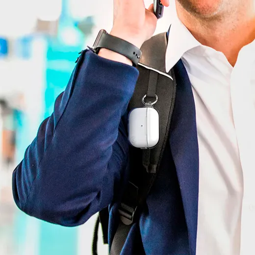 Пластиковий чохол Speck Presidio Case Clear для AirPods Pro 2 з антимікробним шаром