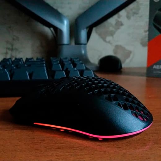 Бездротова миша SteelSeries Aerox 3 Wireless Onyx з механічними перемикачами