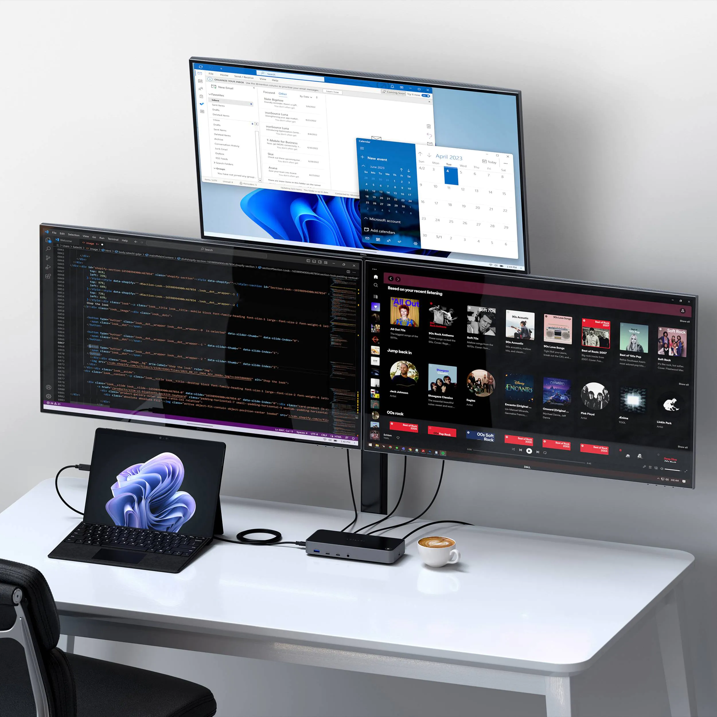 Док-станция 13-в-1 USB-C Satechi Triple 4K Docking Station с поддержкой 3 мониторов 4K портами 100W PD, 2 DisplayPort, 3 HDMI, 4 USB-C, USB-A, Gigabit Ethernet, Audio Jack для iPad | MacBook | Windows