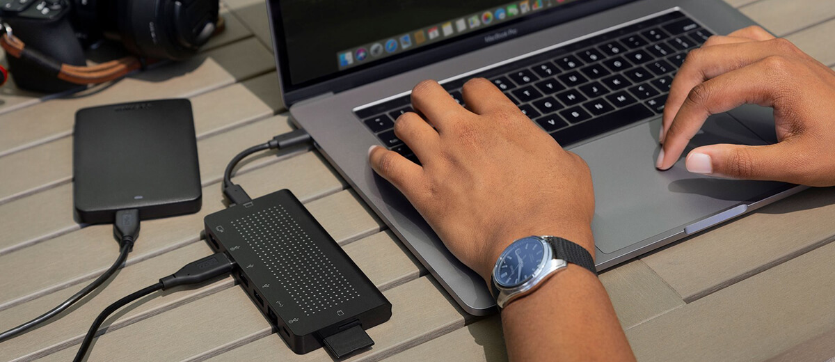 Хаб Twelve South StayGo USB-C Hub 4K для MacBook 