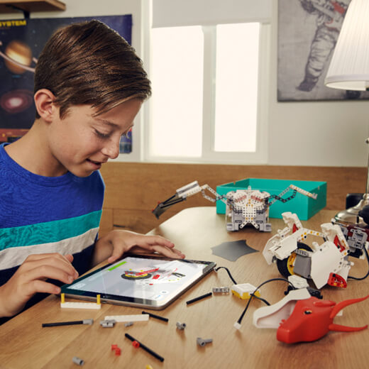 Розумний програмований робот-конструктор Ubtech Jimu Robot Mythical Series: FireBot Kit