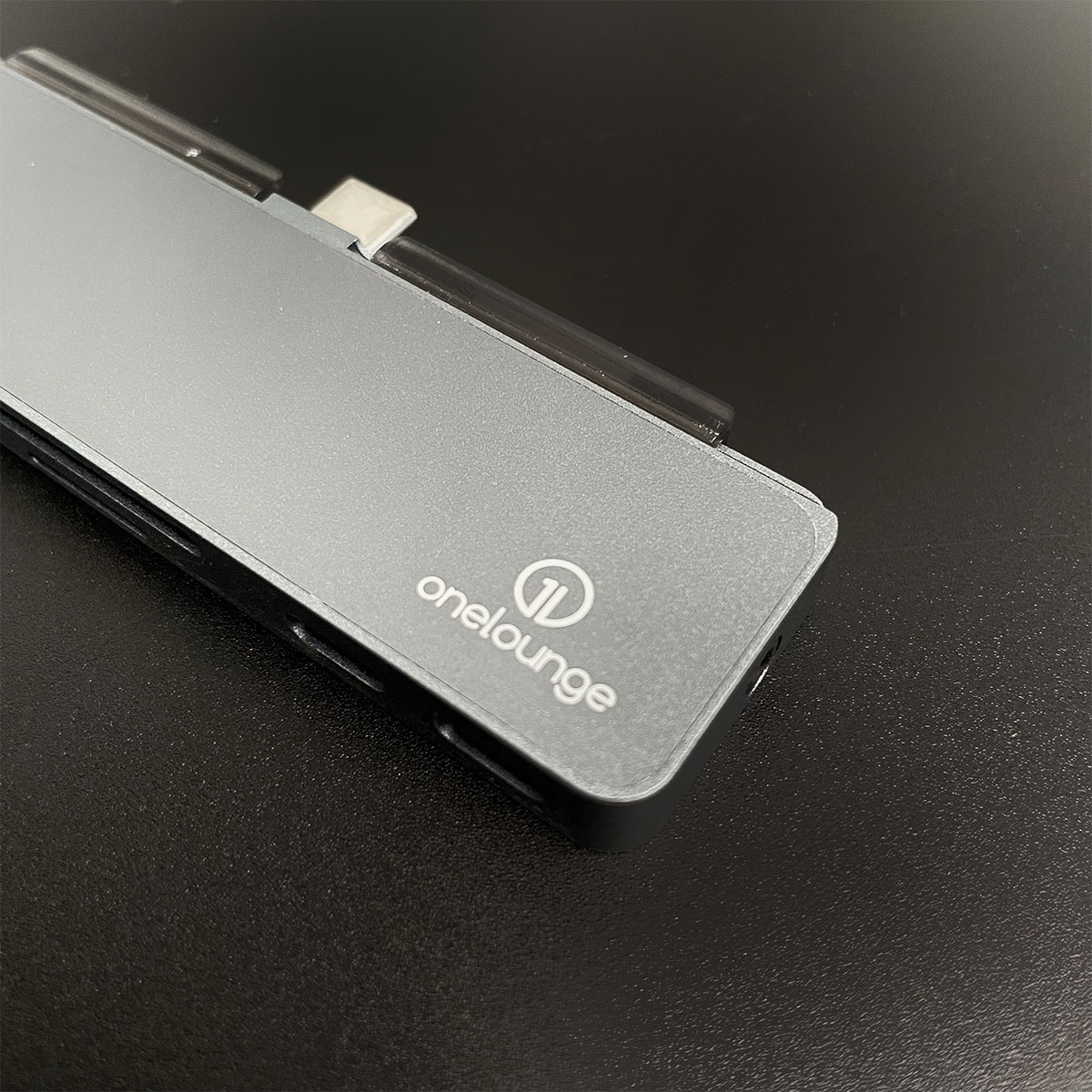 Совместимость хаба USB-C oneLounge 1Drive Pro 7-in-1 для iPad Pro | Air