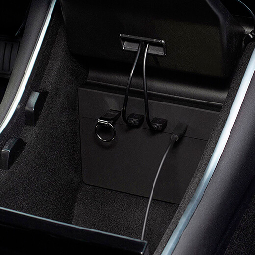 Концентратор USB OneLounge Hub 5 in 1 для Tesla Model 3
