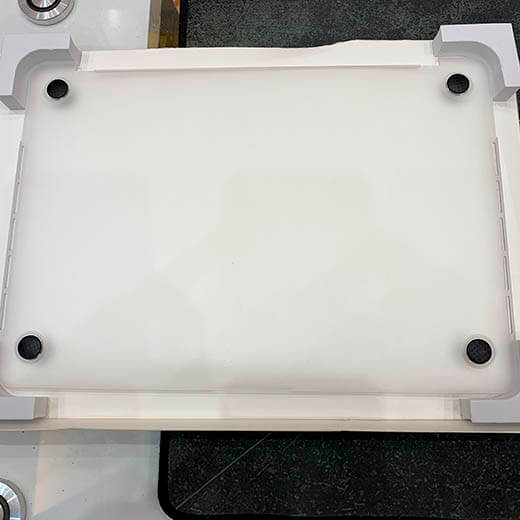 Пластиковый чехол-накладка WIWU iShield Ultra Thin для MacBook 16" А2141 (2019-2020) White Frosted