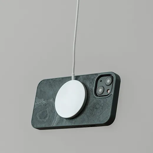 Чохол із натурального каменю Woodcessories Bumper Case with MagSafe Camo Grey для iPhone 14 Pro